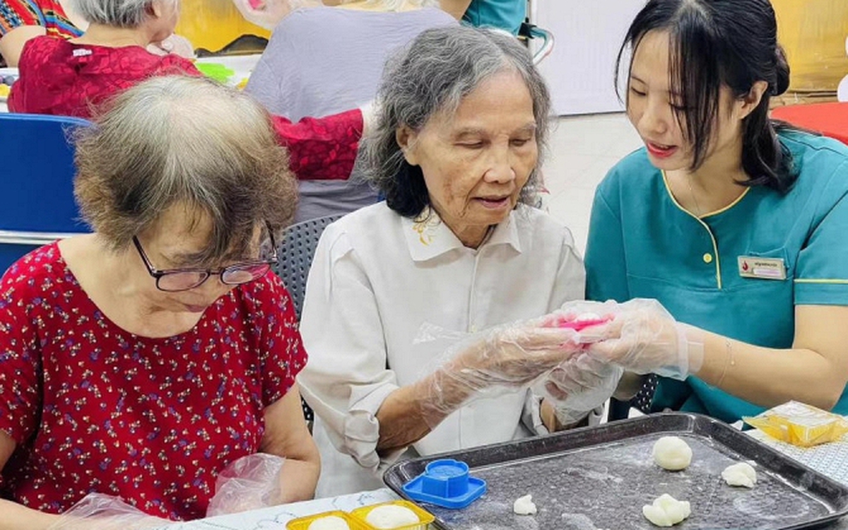 Nhà dưỡng lão bán trú “sáng đi – chiều về” dành cho người cao tuổi đầu tiên ở Hà Nội chính thức hoạt động
