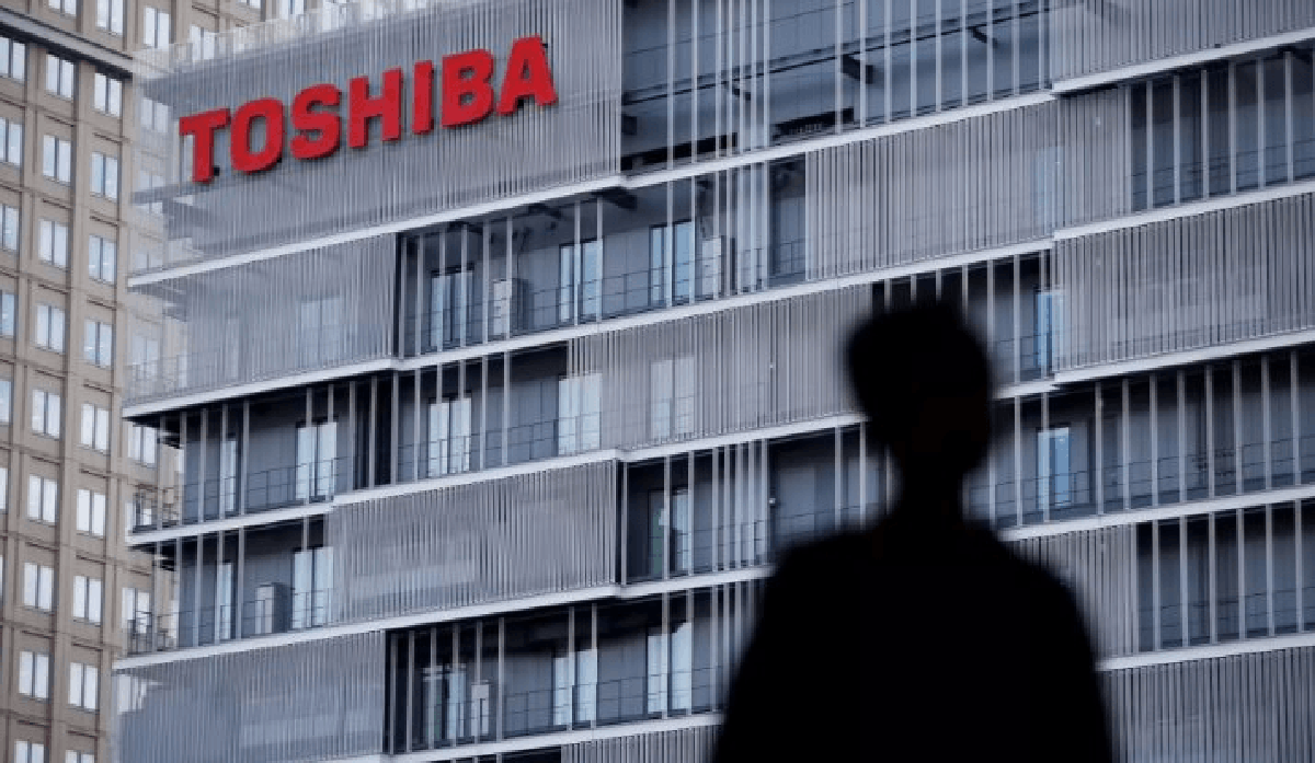 Toshiba và cú bán lúa non đau đớn: Từ bỏ chip n...