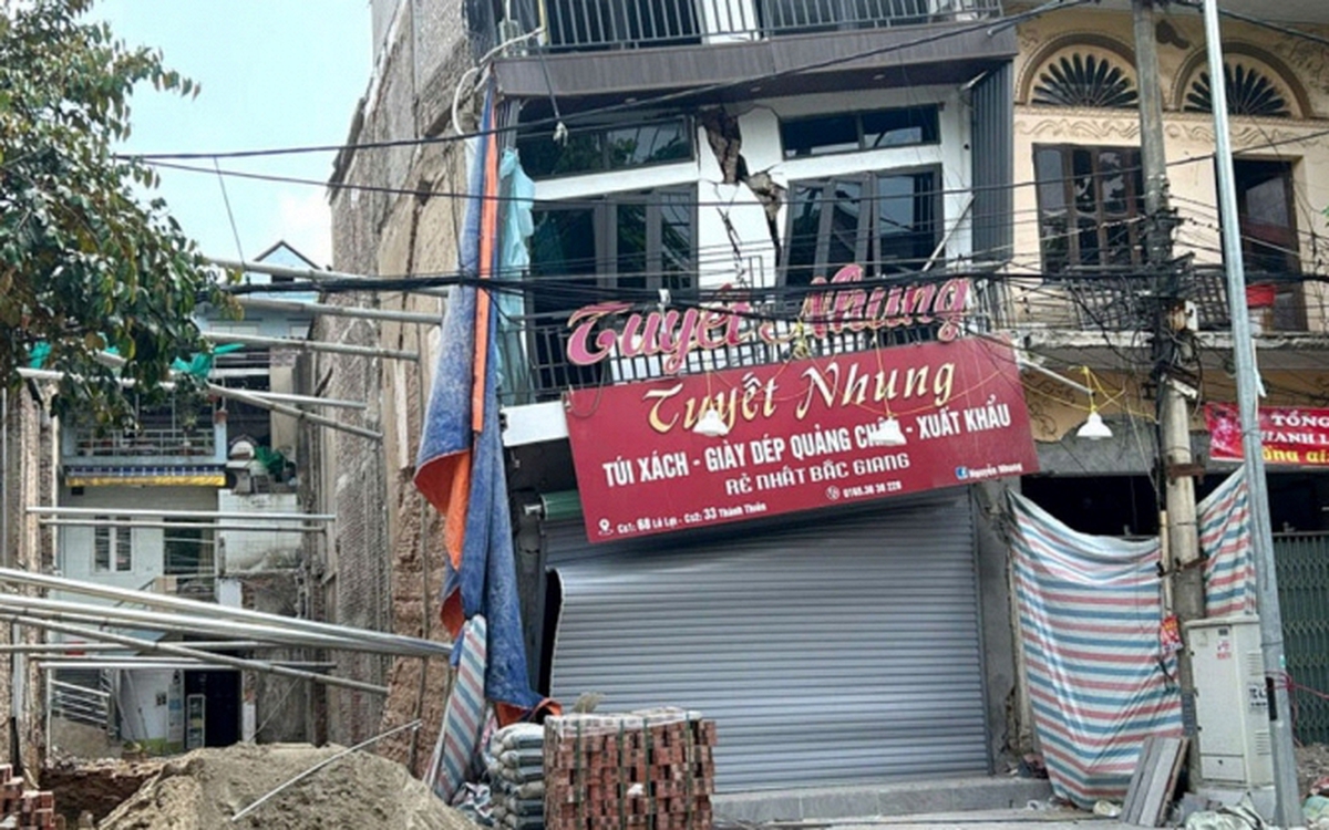 Vụ đào móng công trình khiến nhà bên nứt toác, buộc di dời 10 hộ dân ra khỏi khu vực nguy hiểm: Ai phải bồi thường?