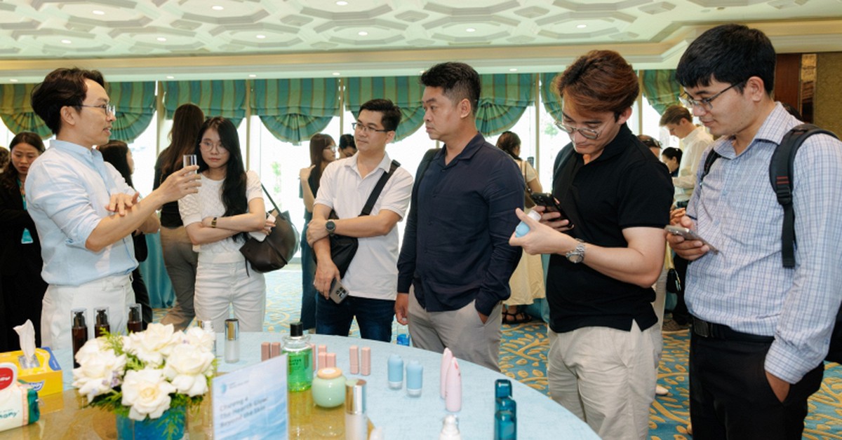 Khi người mua bắt đầu đọc bảng thành phần nhiều hơn: Cuộc chơi mới của ngành mỹ phẩm?
