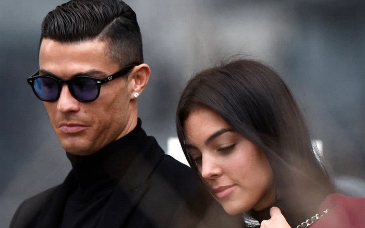 Rộ tin đồn về đám cưới của Ronaldo và Georgina sau khi Bồ Đào Nha dừng bước ở World Cup 2026