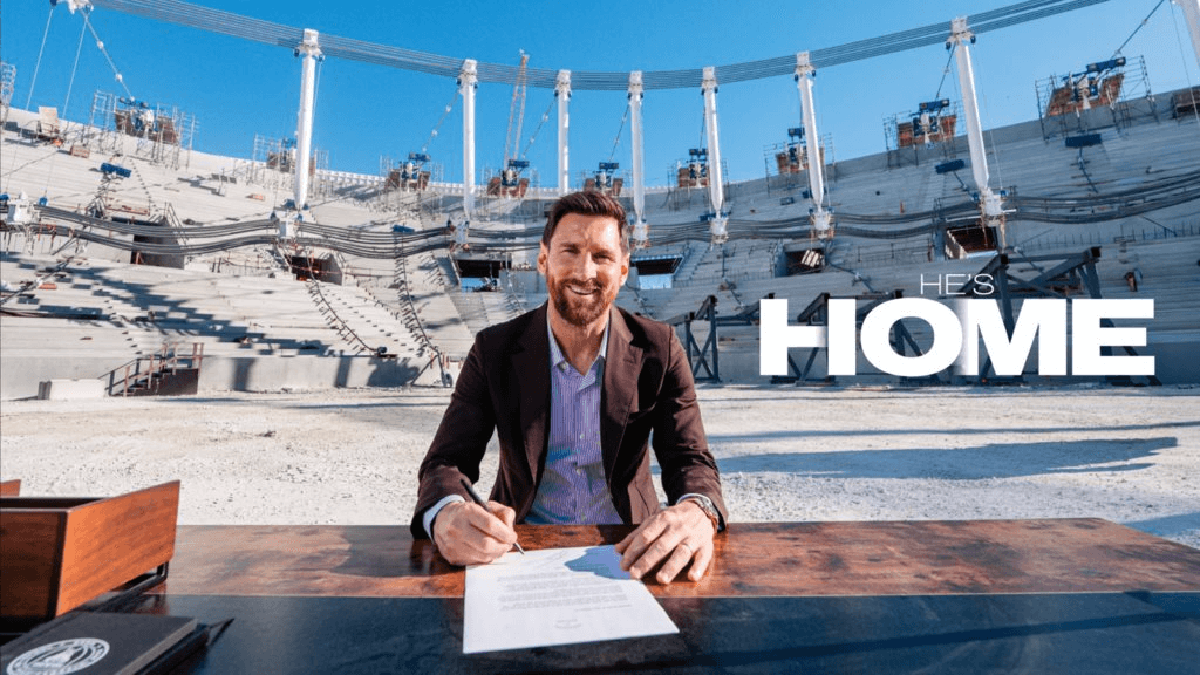 Chỉ có thể là Messi: Từ chối mức lương 400 triệ...