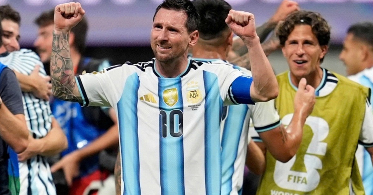Hơn 5 triệu người ký đơn đòi loại Argentina khỏi World Cup, Messi tiếp tục là tâm điểm tranh cãi