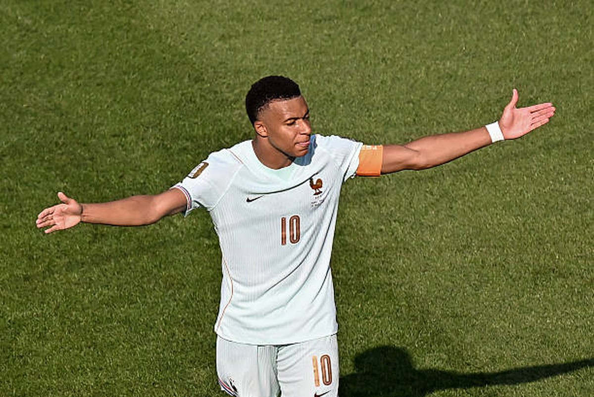 Vì sao Mbappe bị gọi là "nhà độc tài"?