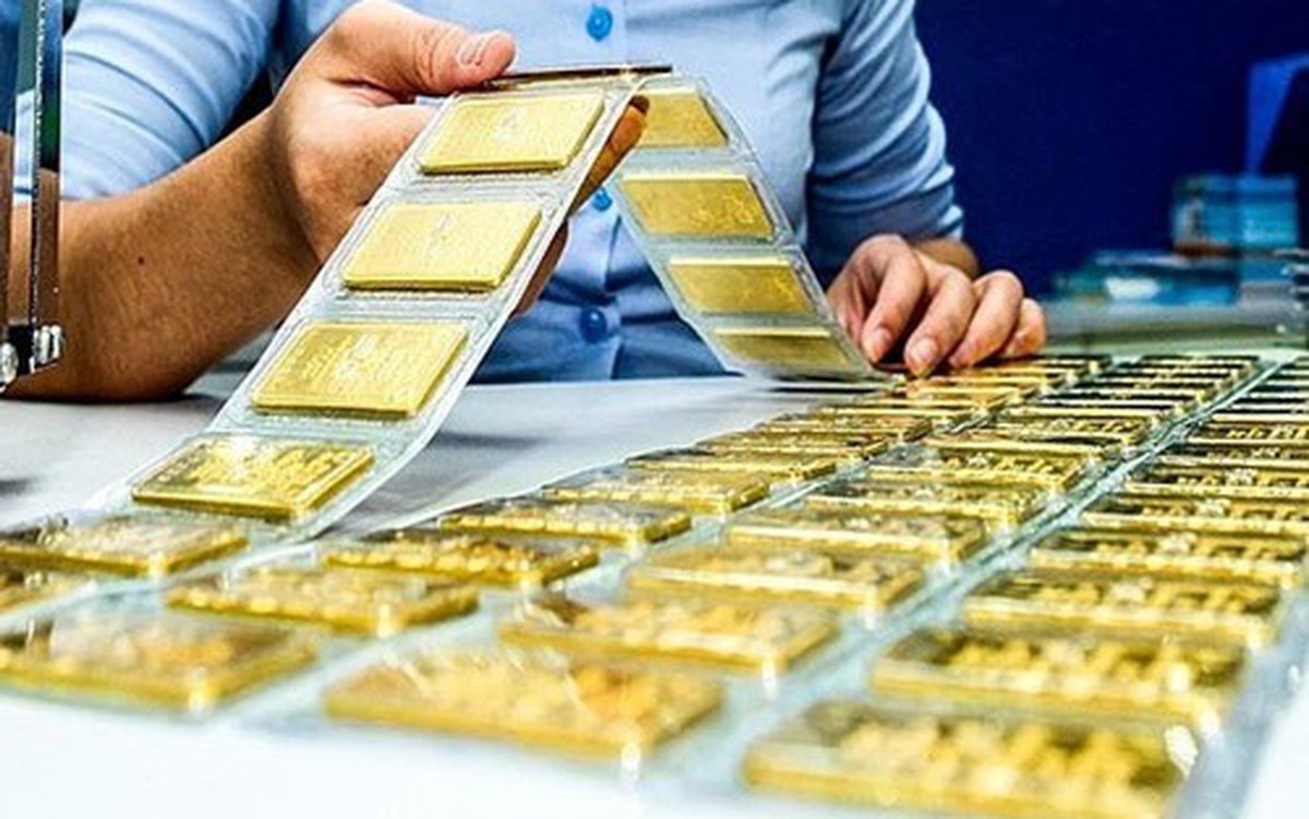 Giá vàng thêm phiên “đỏ lửa”, xuống mức thấp nh...