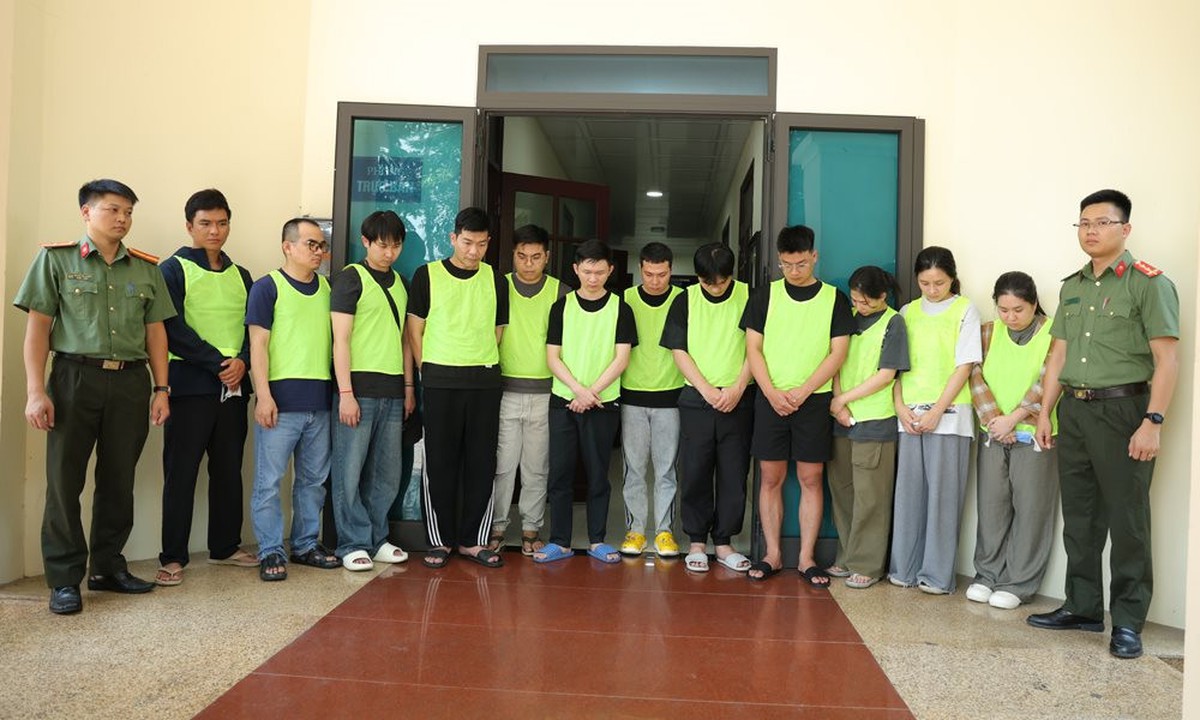 Công an Bắc Ninh triệt phá đường dây đánh bạc xuyên quốc gia Fi88 và KingGroup: Hơn 30.000 thành viên, giao dịch hàng nghìn tỷ, các đối tượng được trả hơn 100 triệu/tháng