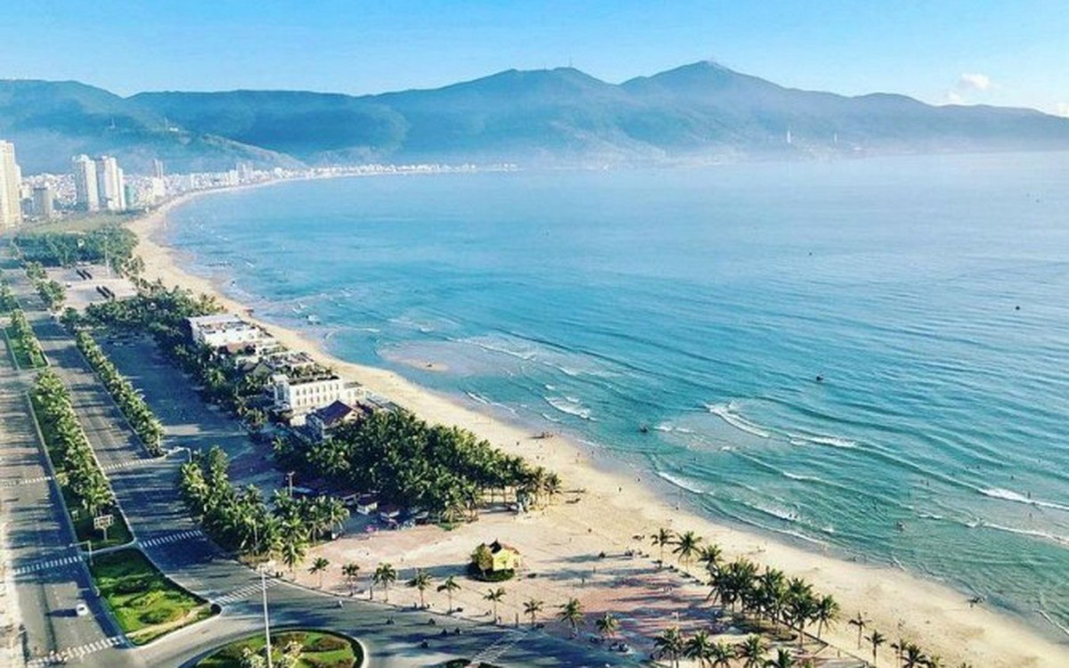 Đà Nẵng: Lần đầu tiên, biển Mỹ Khê thành sân khấu thực cảnh, kể chuyện xứ Quảng bằng ánh sáng và âm nhạc