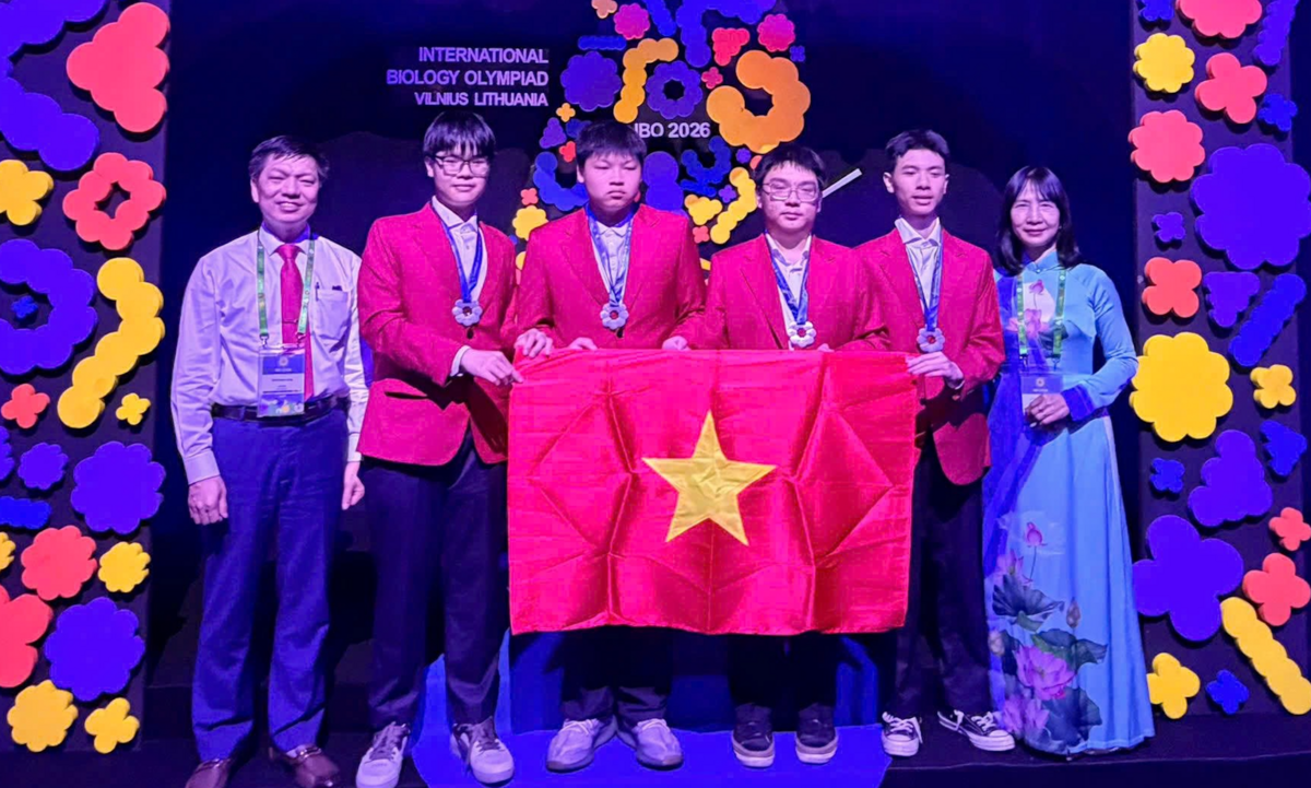 Việt Nam giành 4 Huy chương Bạc Olympic Sinh họ...