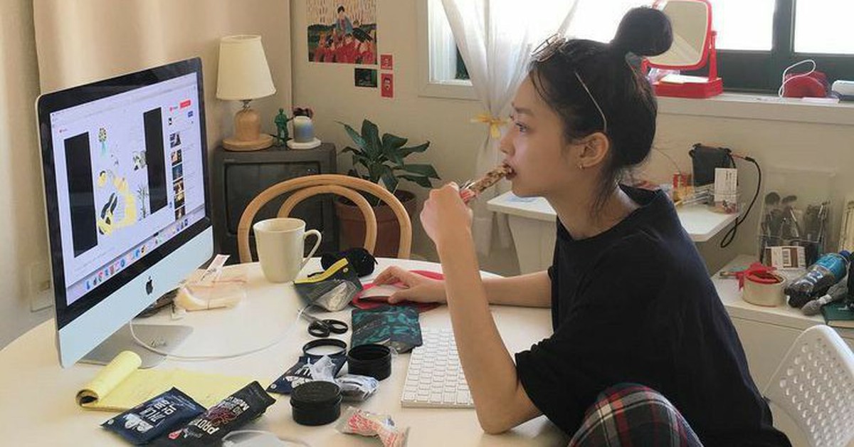 Nghỉ việc làm freelancer nhưng quá cô đơn: Giờ lại ước được lên công ty, nói chuyện với đồng nghiệp