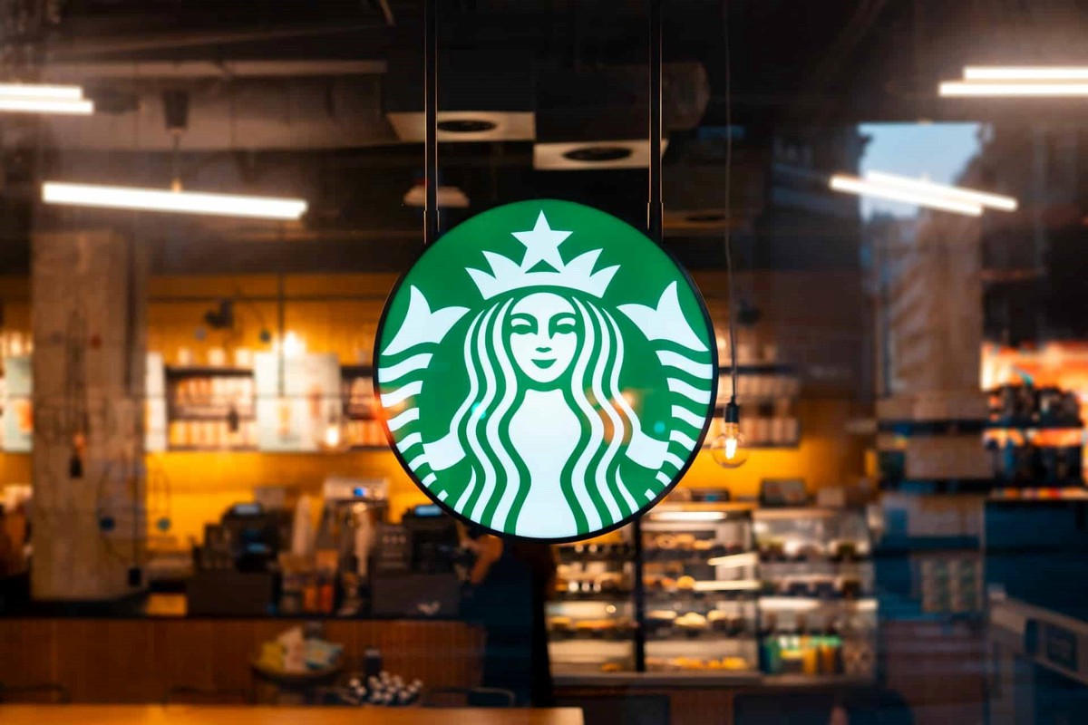 Bê bối rúng động khiến Starbucks phải tạm đóng cửa toàn bộ chi nhánh ở một đất nước: Khi sai lầm khiến thương hiệu toàn cầu trả giá bằng cả hệ thống