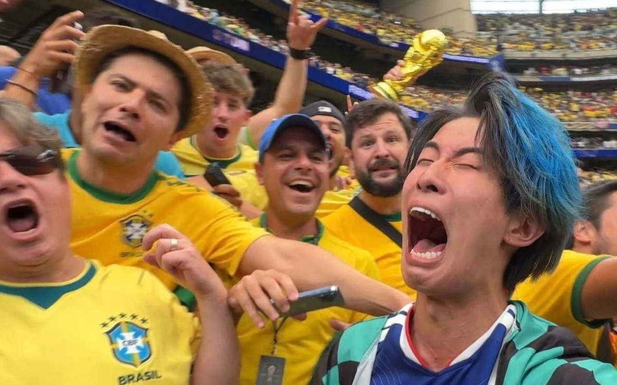 Sự thật CĐV Nhật gào khóc giữa người hâm mộ Brazil vì bị thua: Là streamer nổi tiếng, thú nhận chỉ đang diễn câu view