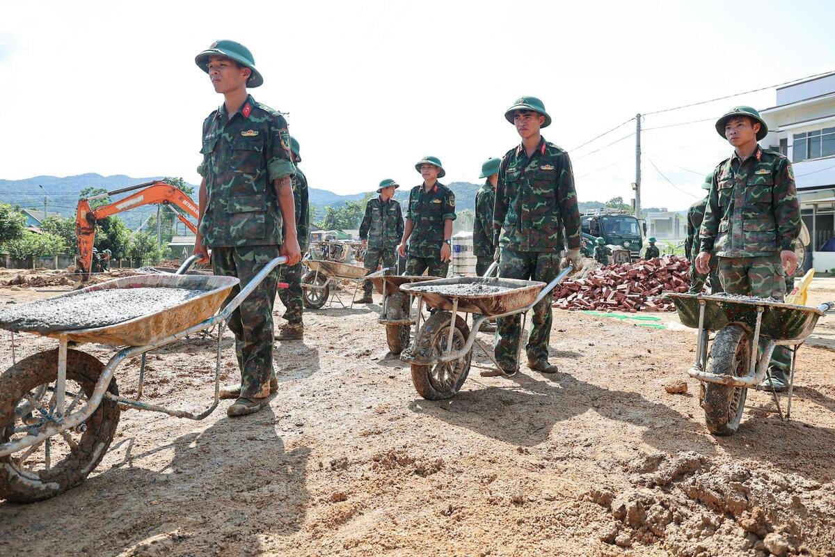 Chạy đua dựng 24 căn nhà sau trận lũ kinh hoàng ở Lai Châu, quyết xong trước 2/9