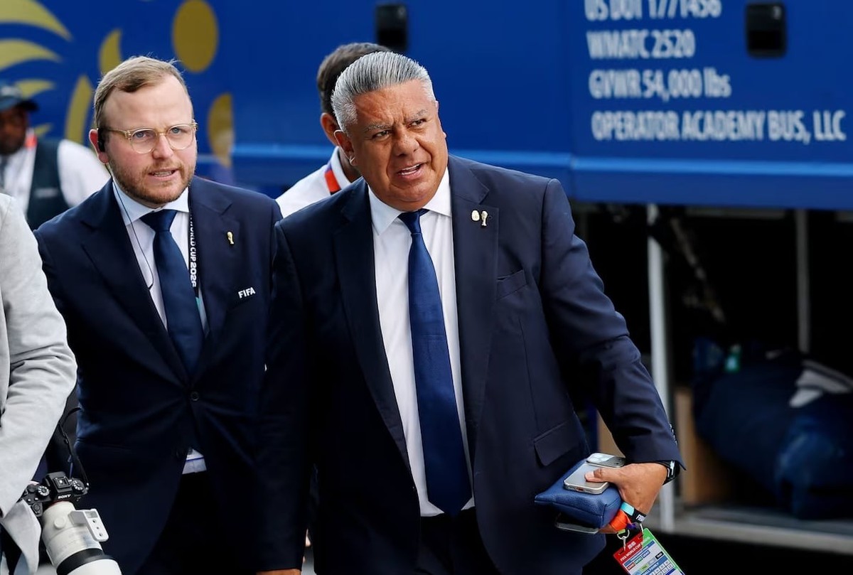 LĐBĐ Argentina bác tin chủ tịch Claudio Tapia bị bắt ở sân bay Mỹ