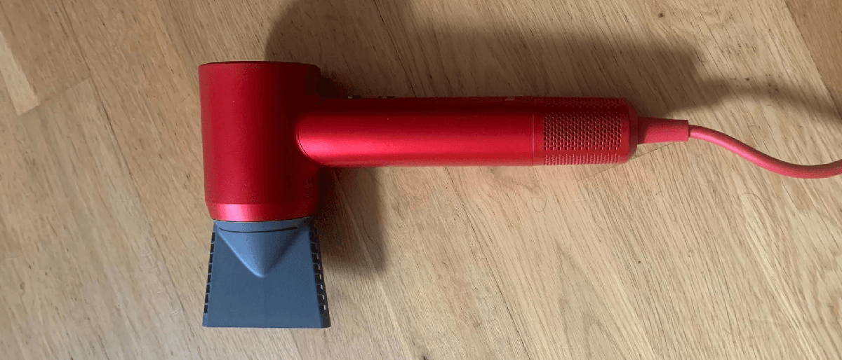 Bỏ ra hơn 10 triệu mua máy sấy tóc Dyson Supersonic hay chọn Laifen Swift nửa giá? Bài toán “túi tiền” và sự thật không phải ai cũng dám nói!