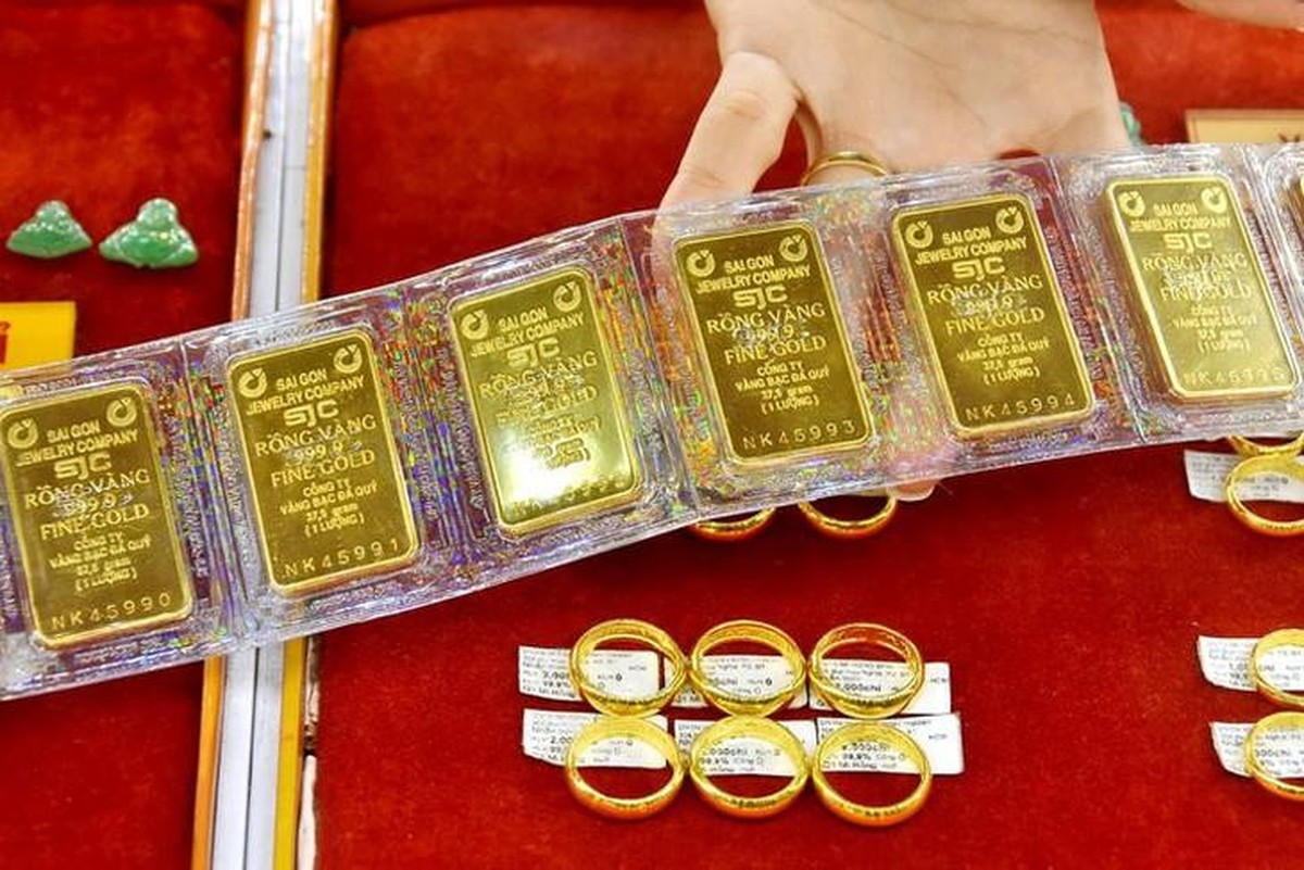 Giá vàng nhẫn trơn, vàng miếng chiều 24/7: SJC và PNJ tăng mạnh trở lại
