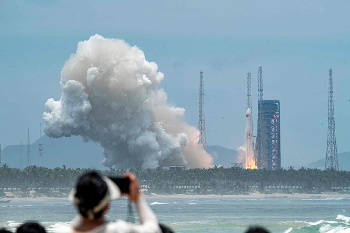 Trung Quốc thu hồi thành công tên lửa, áp sát cuộc đua công nghệ với SpaceX