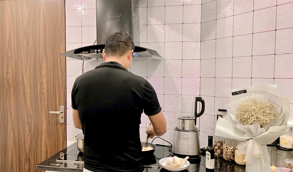 "Lương 15 triệu chỉ đủ trả tiền nhà": Khi lãi s...