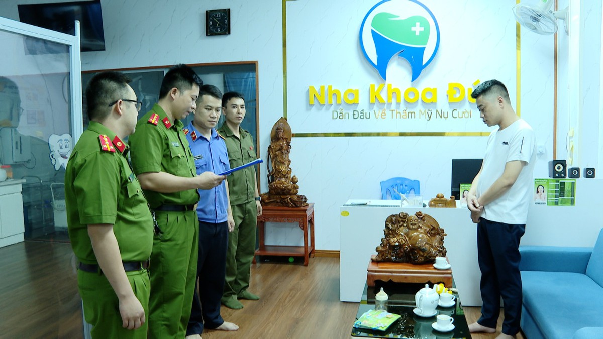 Bắt chủ Phòng khám chuyên khoa Răng - Hàm - Mặt Anh Đức