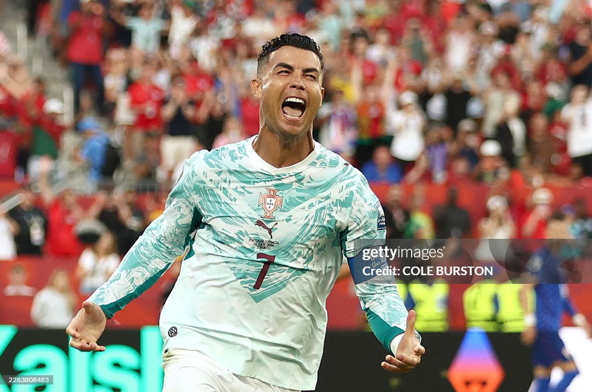 Ronaldo ghi bàn chấm dứt "ác mộng" 20 năm, Bồ Đào Nha đánh bại Croatia trong trận cầu "nghẹt thở"