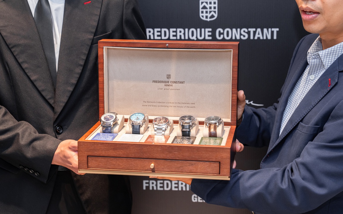 Chiêm ngưỡng rương đồng hồ trị giá gần 3 tỷ đồng của Frederique Constant