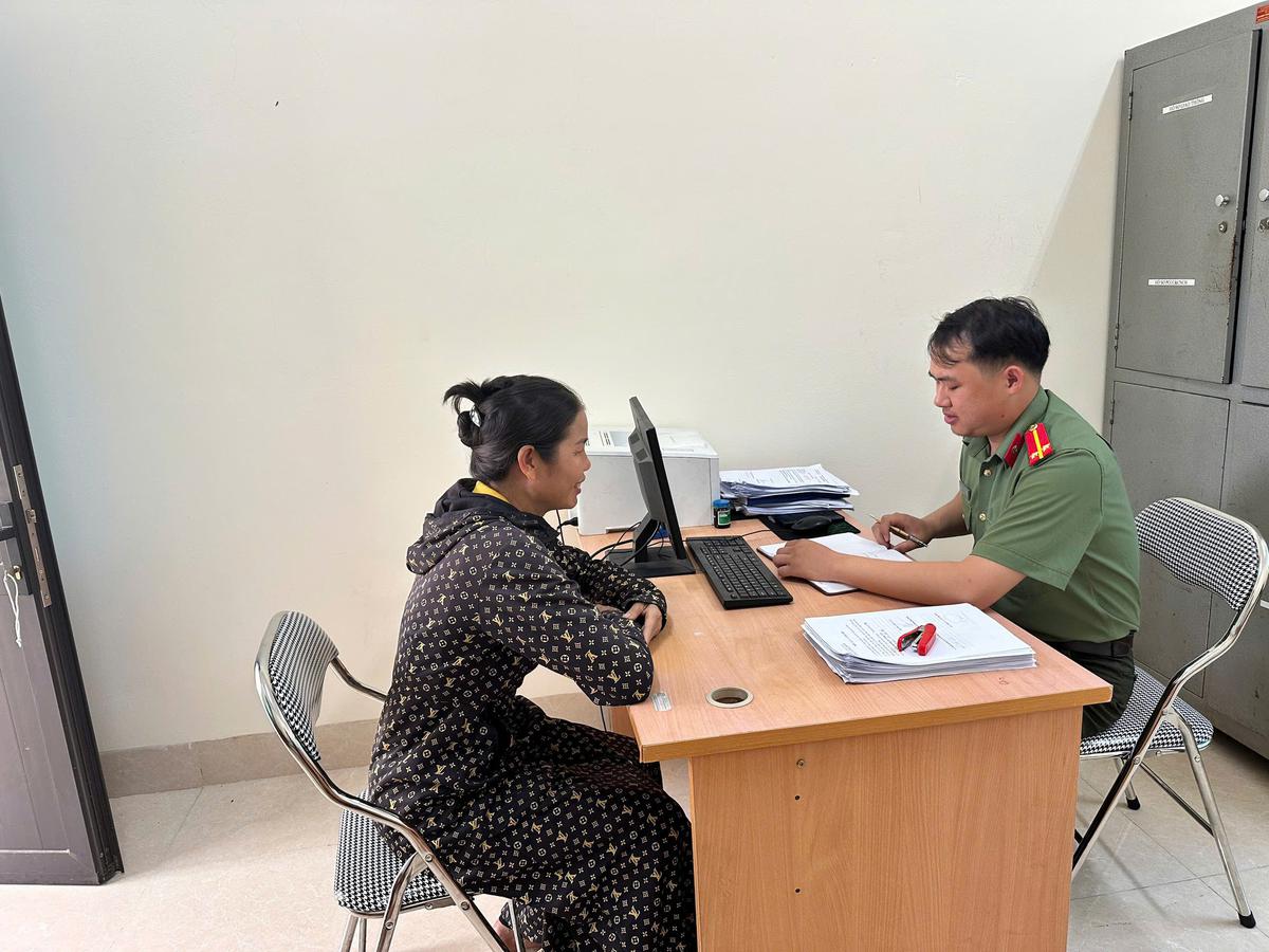 "Cán bộ Khoa Cấp cứu" yêu cầu chuyển gấp 100 triệu để cấp cứu cho con gái, chị Hà Thị Vườn SN 1982 lập tức trình báo công an