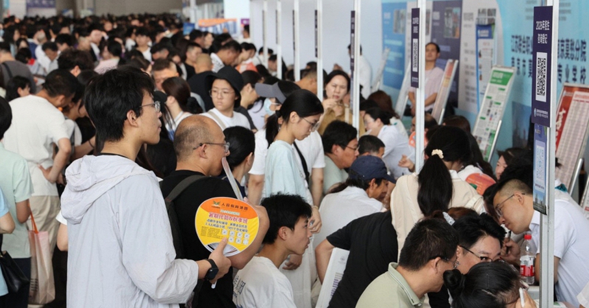 Phanh phui đường dây "giúp vào Đại Học" ở Trung...