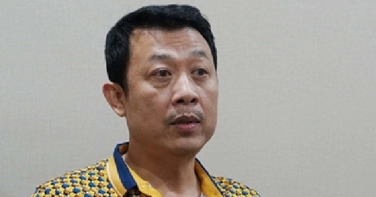 Nam nghệ sĩ là ông chủ ở Mỹ nói thật việc phá sản cả một cơ đồ