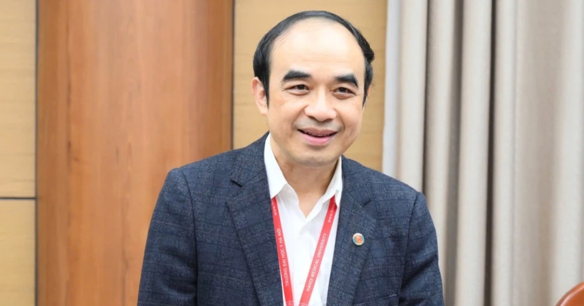 Tân Hiệu trưởng Đại học Y Hà Nội là ai?