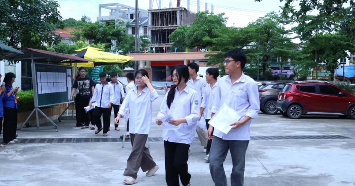 Xôn xao cụm thi có 41 thí sinh đạt điểm 10 môn Toán ở Lào Cai: Sở Giáo dục & Đào tạo lên tiếng?