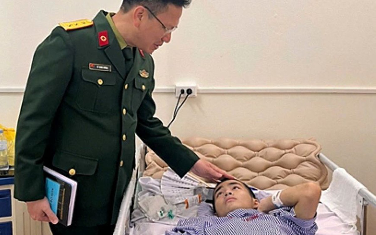 Kỳ tích y khoa: Bệnh viện 103 báo động đỏ, dốc toàn lực hồi sinh thiếu niên 17 tuổi bị tai nạn chỉ còn một nửa cơ thể