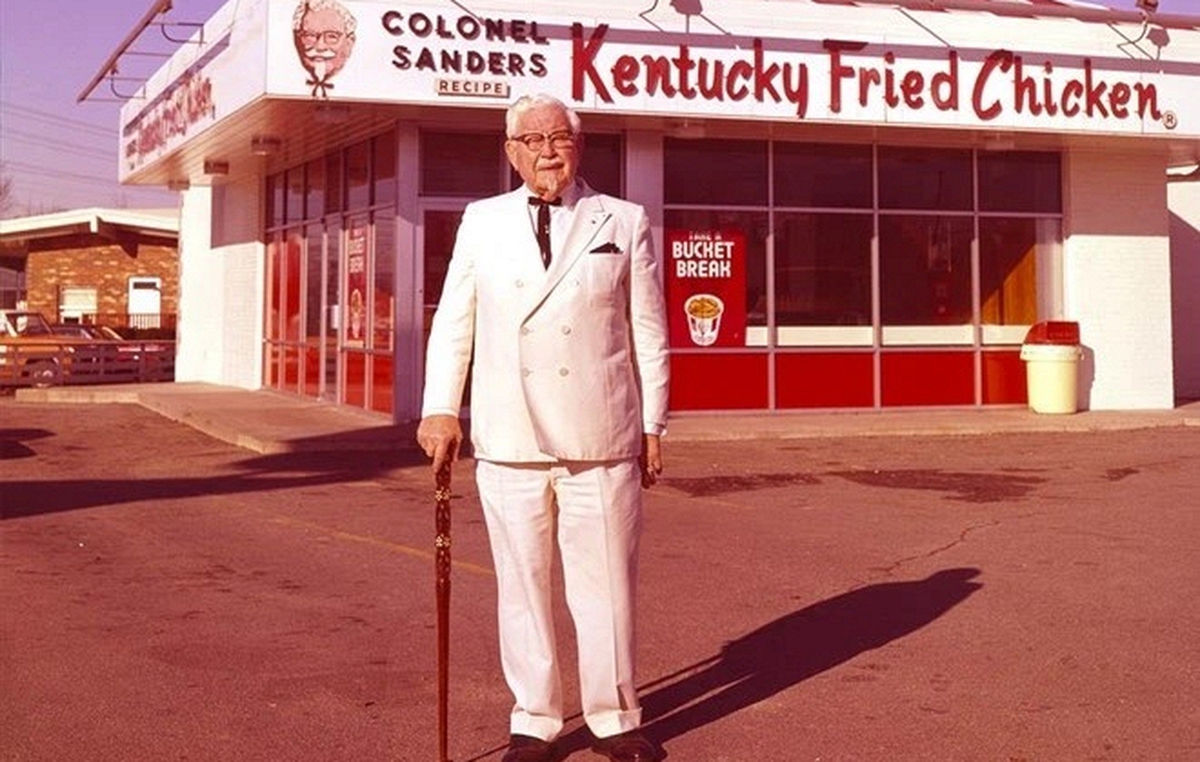 Từng rao bán 9 triệu USD không thành, trụ sở đầu tiên của KFC nay lên sàn đấu giá cùng loạt kỷ vật quý hiếm