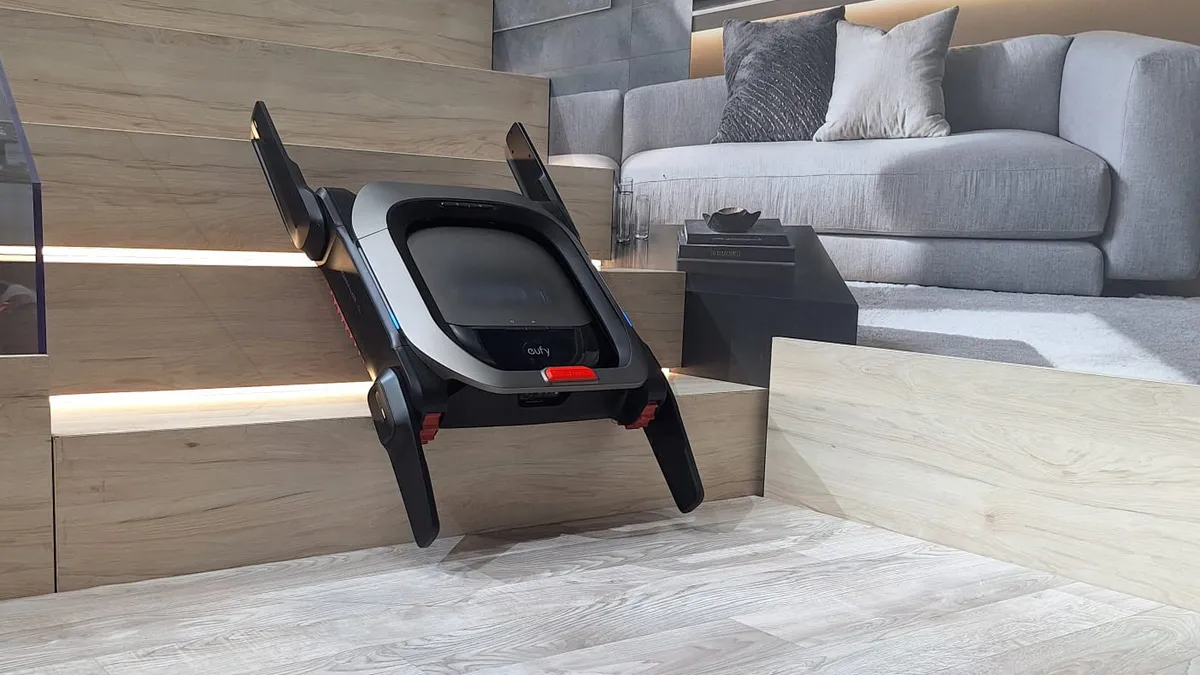 Robot hút bụi chuẩn bị bước vào cuộc lột xác lớ...