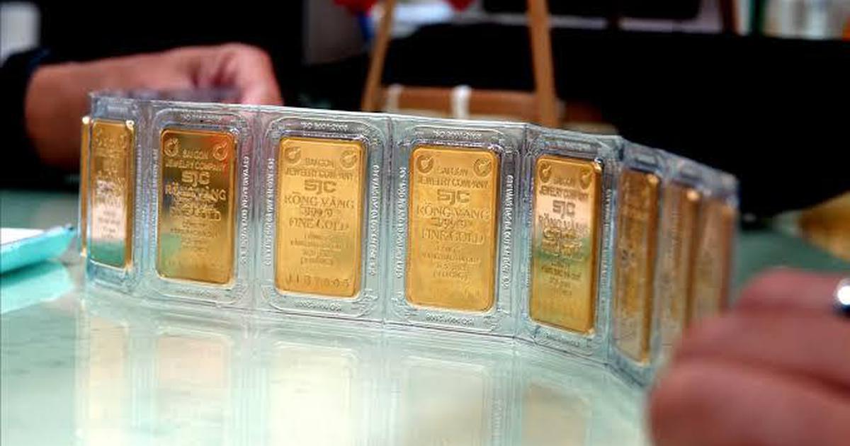Giá vàng miếng, vàng nhẫn sáng 10/8 đồng loạt giảm