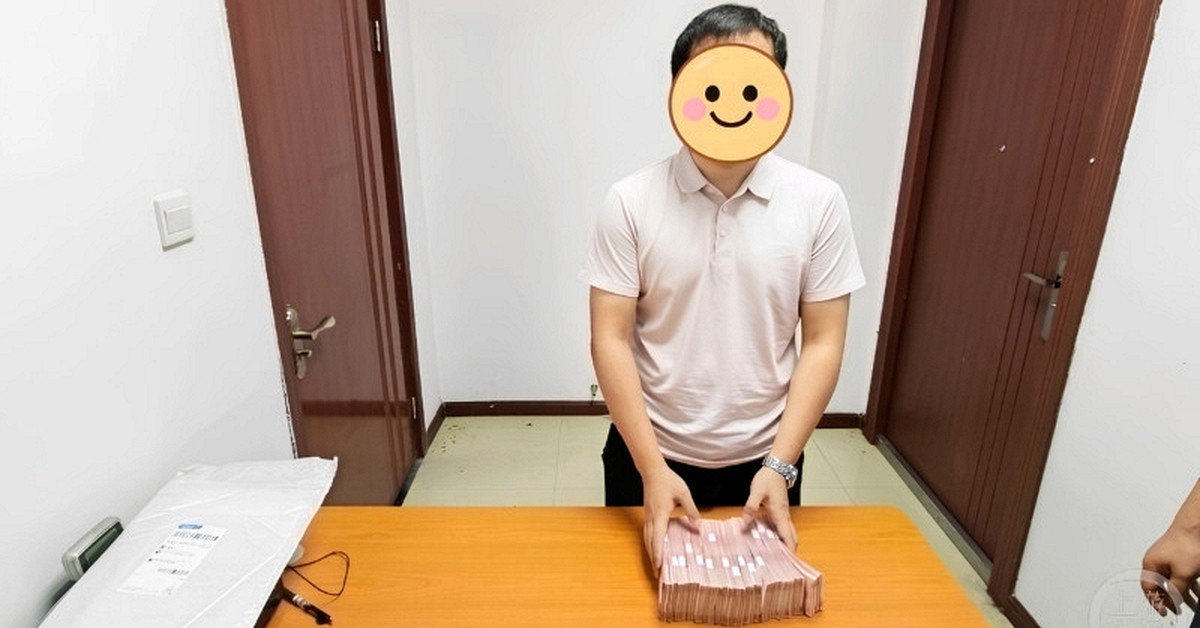 Chuyển khoản hơn 1 tỷ đồng cho đối tác, người đàn ông sau đó phải cầu cứu công an, diễn biến thót tim