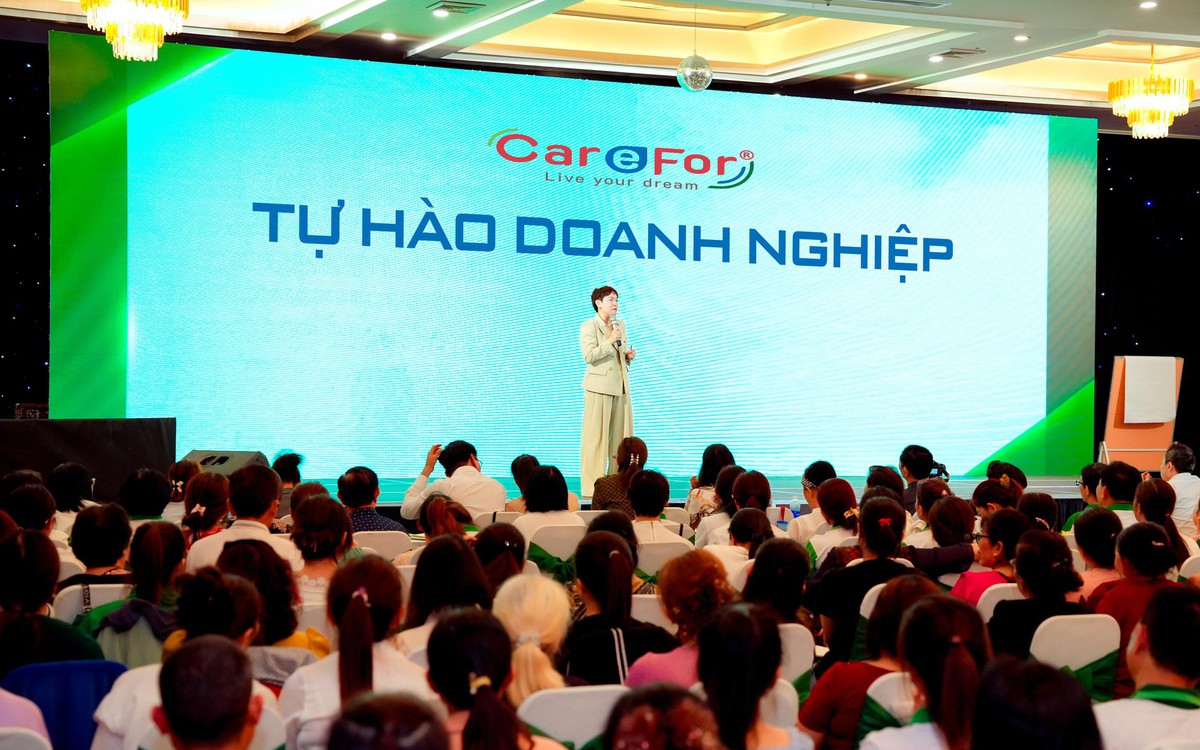 Nơi phụ nữ tìm thấy phiên bản lãnh đạo của riên...