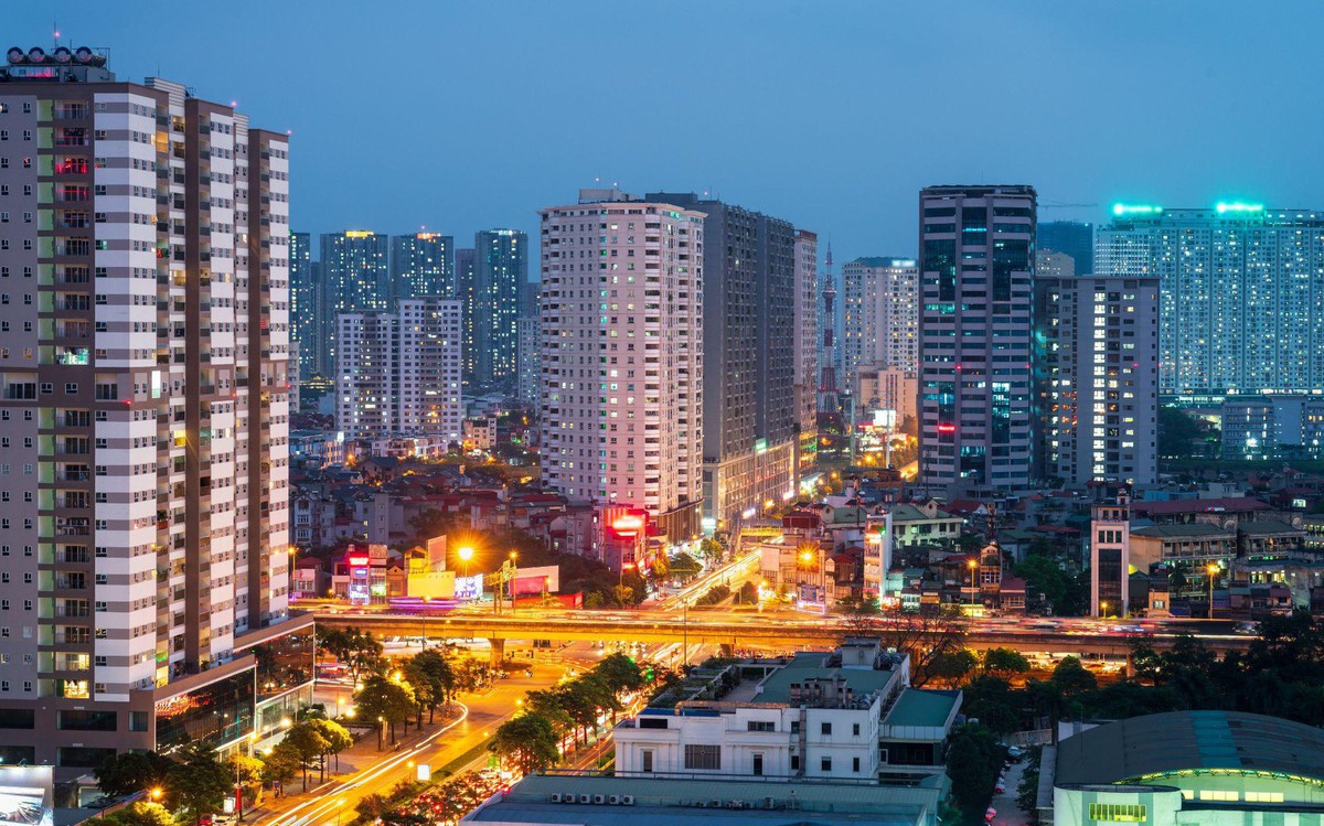 Ngôi nhà đầu tiên: Khi giấc mơ giản dị hóa xa xỉ và nỗi đau thế hệ