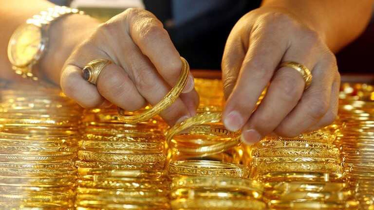Giá vàng miếng, vàng nhẫn sáng 15/8: Đồng loạt quay đầu tăng