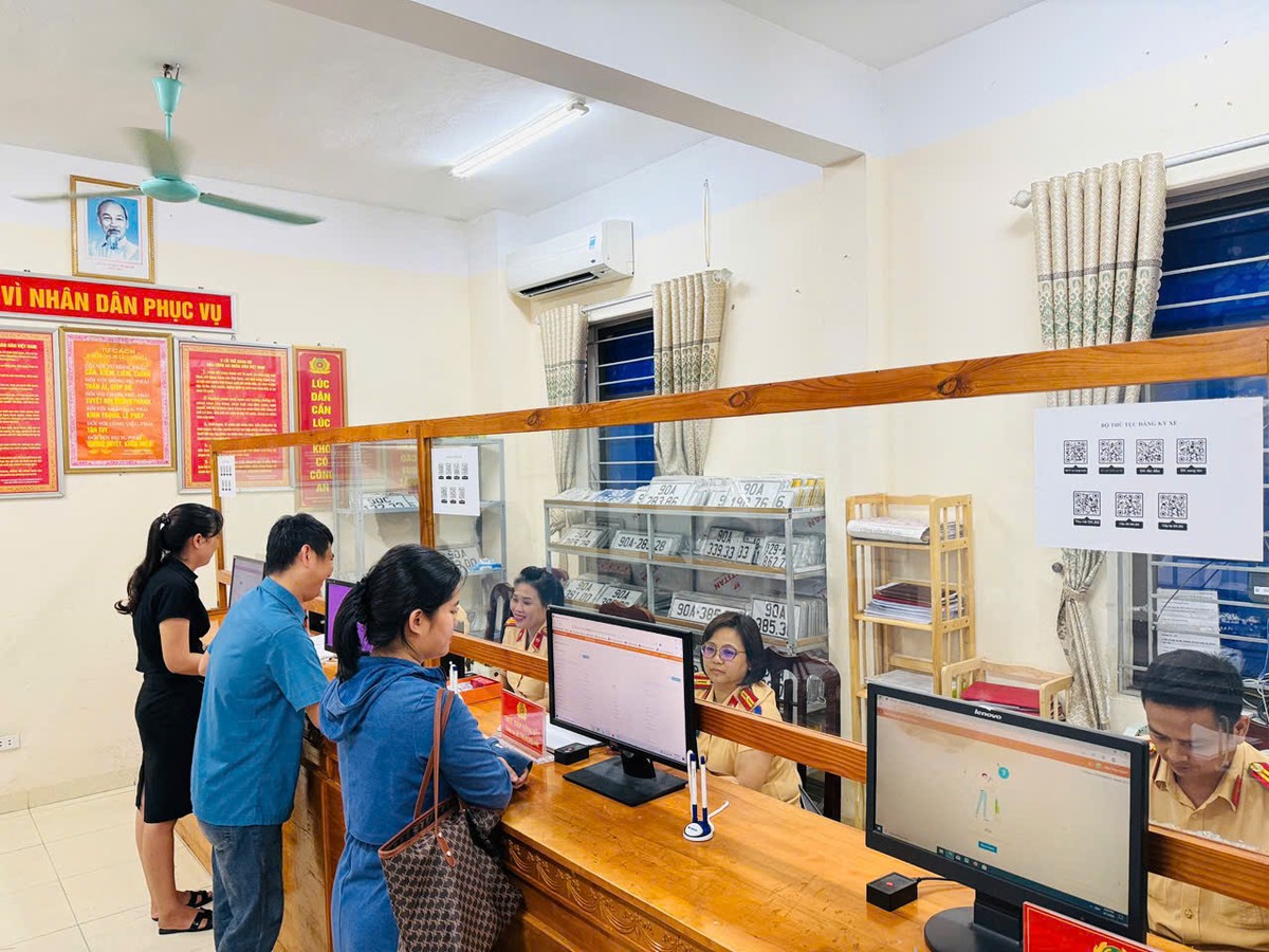 Thông tin quan trọng trên VNeID liên quan đến đăng ký xe, người dân cần nắm rõ