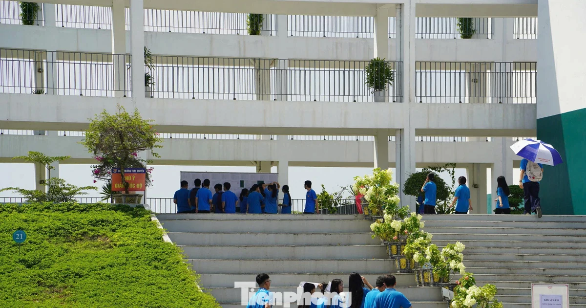 Thí sinh Chuyên Tuyên Quang "trượt" tốp điểm xuất sắc xét tuyển đại học