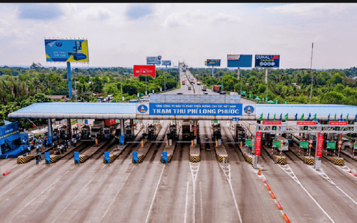 VETC thu phí ví điện tử: Tệp khách hàng trong vùng chịu phí lớn đến đâu?