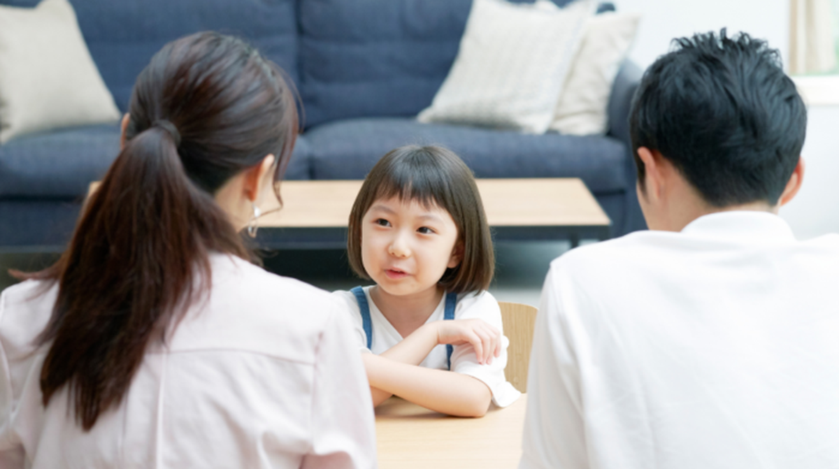 Hãy dạy con “3 không can thiệp, 4 không tiết lộ, 5 không giúp đỡ”: Cuộc đời sẽ bớt rất nhiều rắc rối nhờ biết bộ quy tắc này!