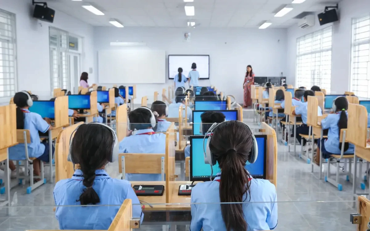 Học sinh phổ thông sẽ được học AI đại trà từ nă...