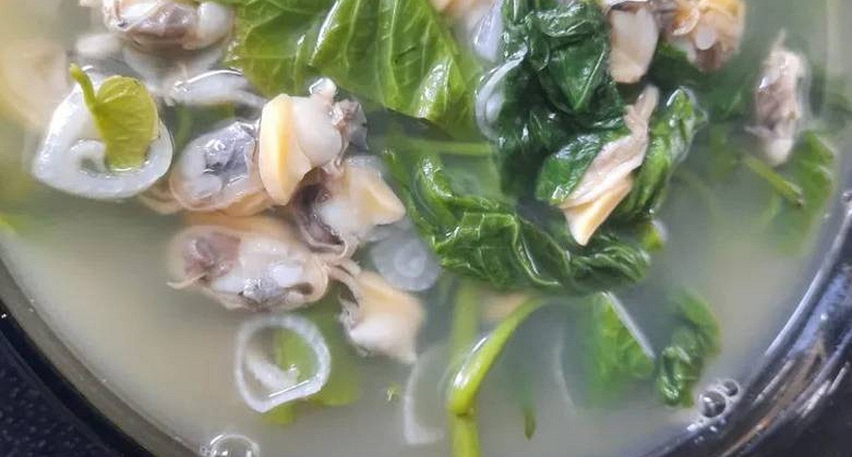 Người phụ nữ mắc ung thư ăn táo kèm 1 loại rau để thải độc gan, 1 năm sau bác sĩ phải thốt lên: "Quá kinh ngạc"