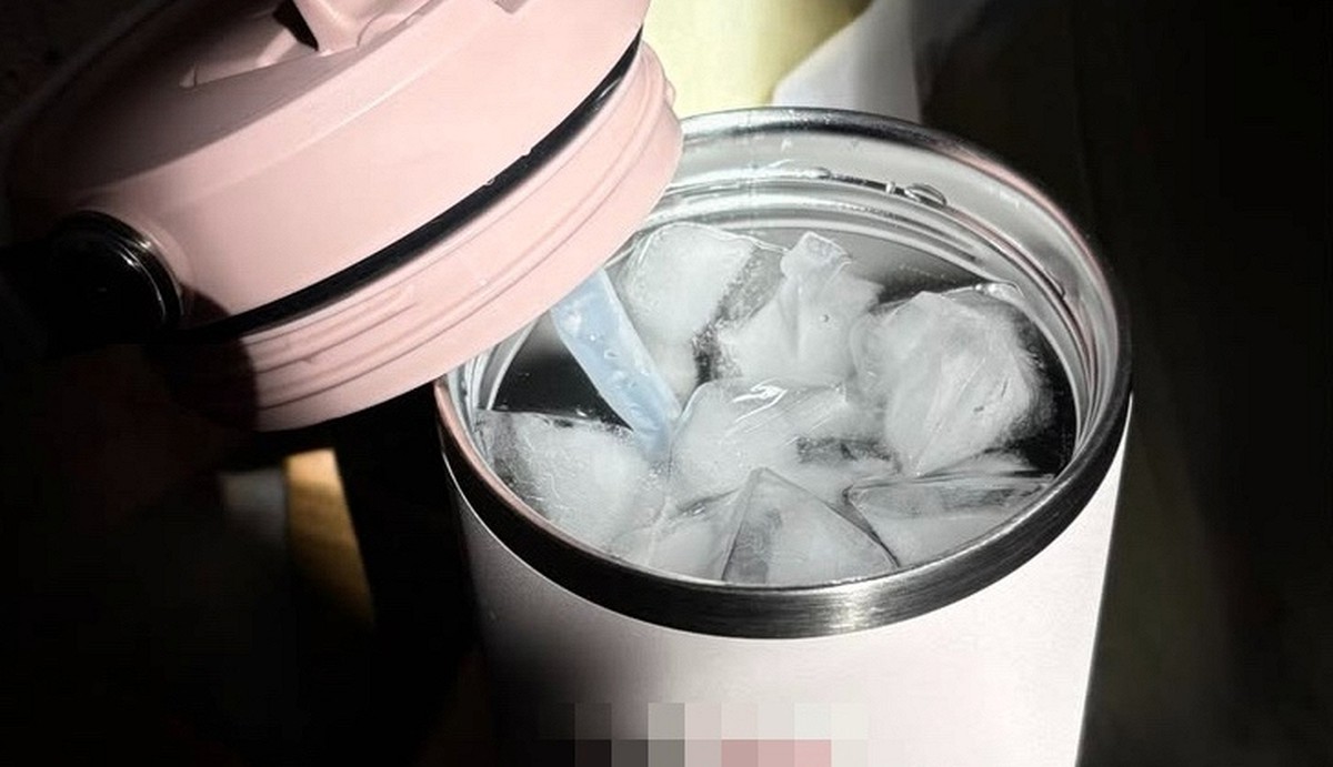 4 kiểu dùng bình giữ nhiệt hại gan, "phá thận", tự rước ung thư