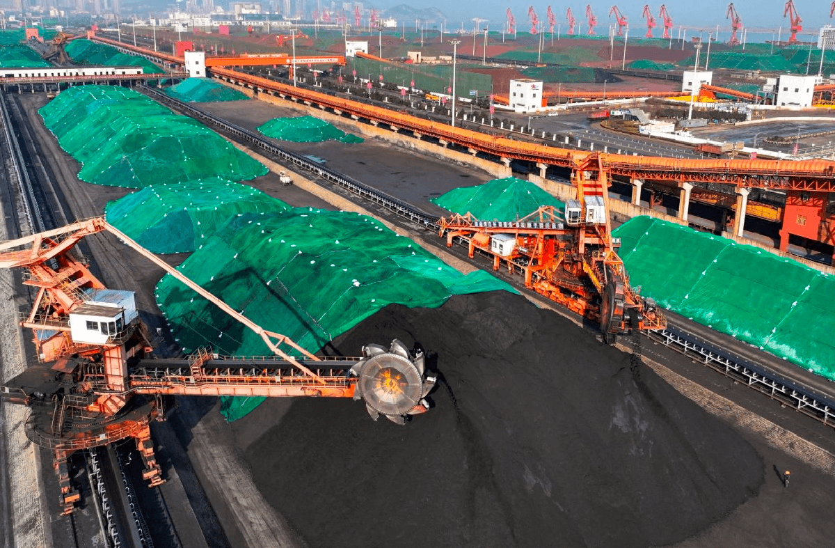 Bước đi của Trung Quốc khiến ngành năng lượng rung chuyển: Biến loại nhiên liệu "bẩn" thành dầu, nhiên liệu tên lửa, giá trị tăng tới 700%