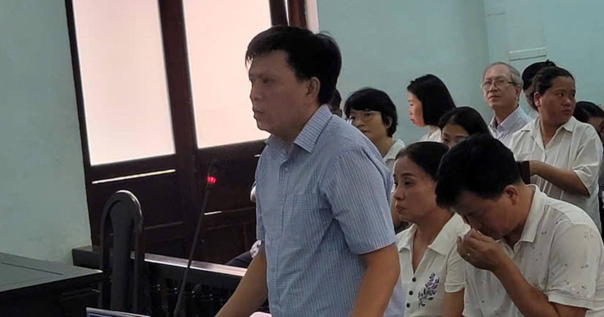 Nhận hối lộ 500 triệu, cựu nữ thẩm phán TAND TP Huế lĩnh 4 năm 6 tháng tù