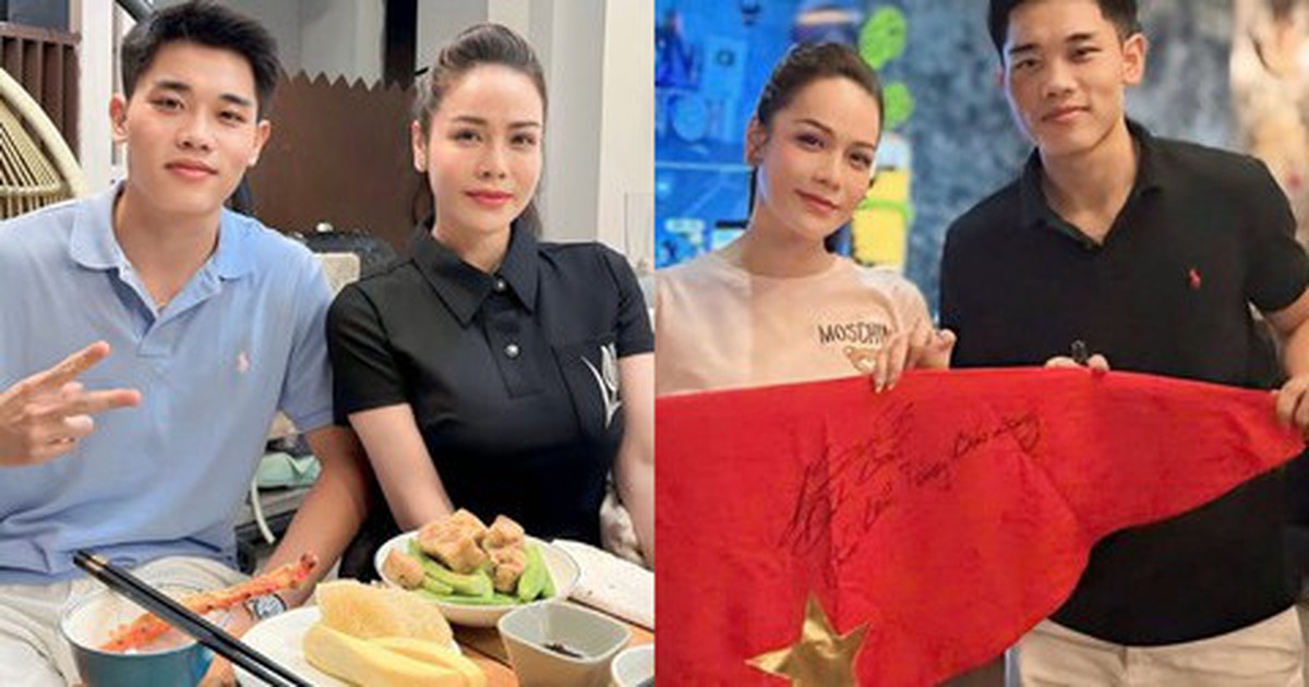 Nhật Kim Anh khoá bình luận bài đăng về Đình Bắc