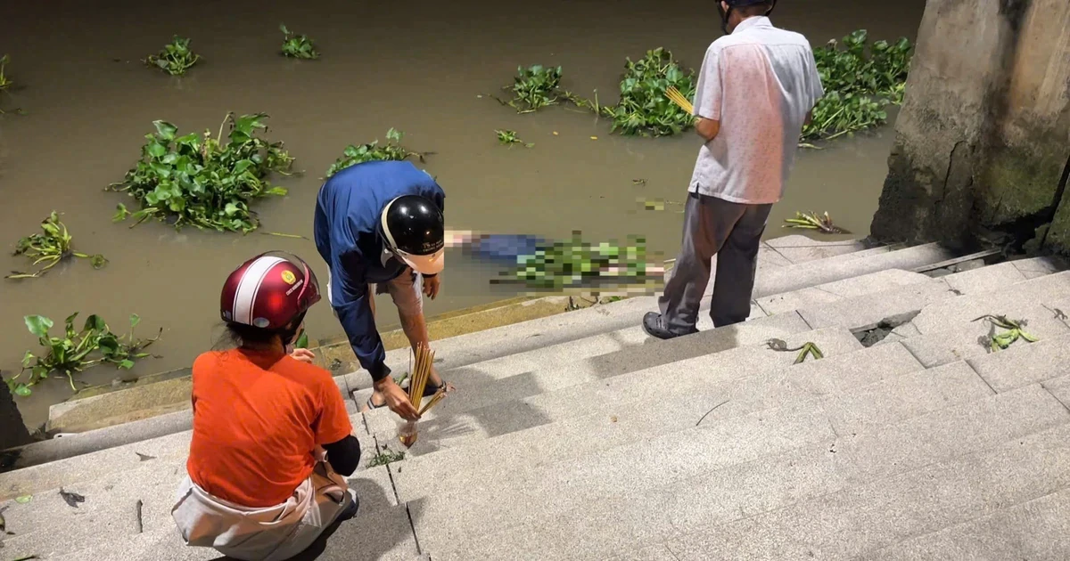 Hai thi thể dạt vào bờ sông Sài Gòn, một người mang theo cục bê tông