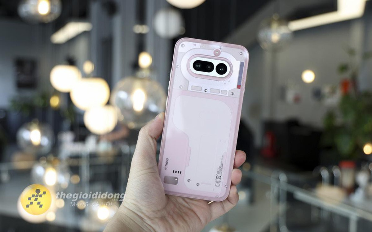 Điện thoại độc lại Nothing Phone 4a với mặt lưng trong suốt chính thức ra mắt