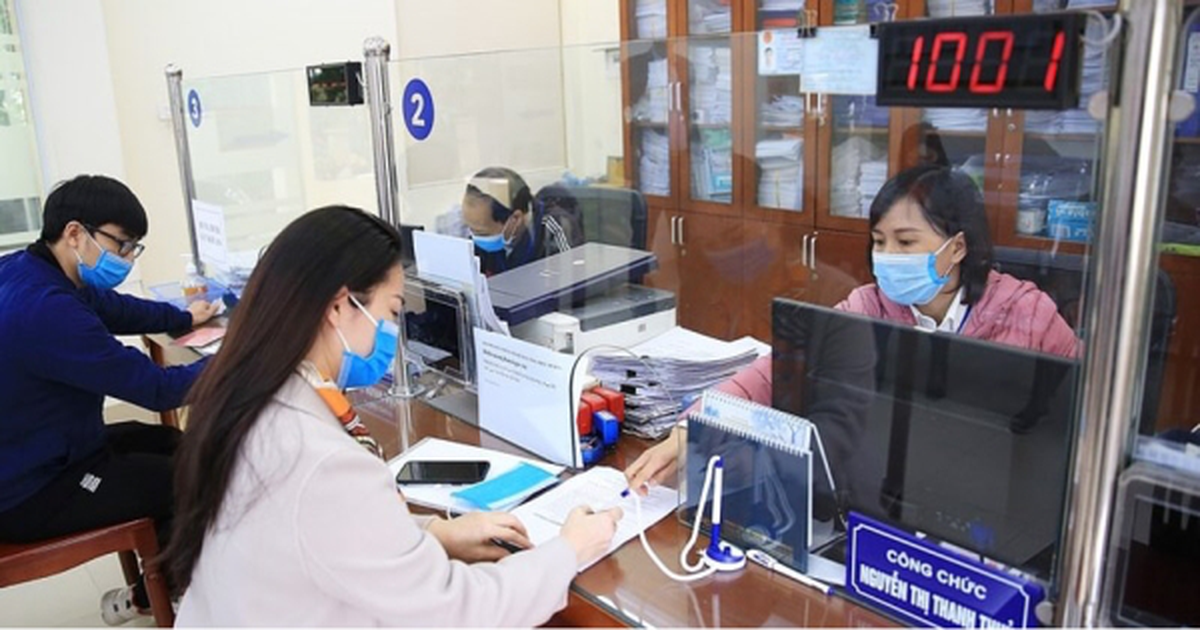 Người khai xuất nhập khẩu trên VNeID chú ý thay đổi mới áp dụng từ 15/10